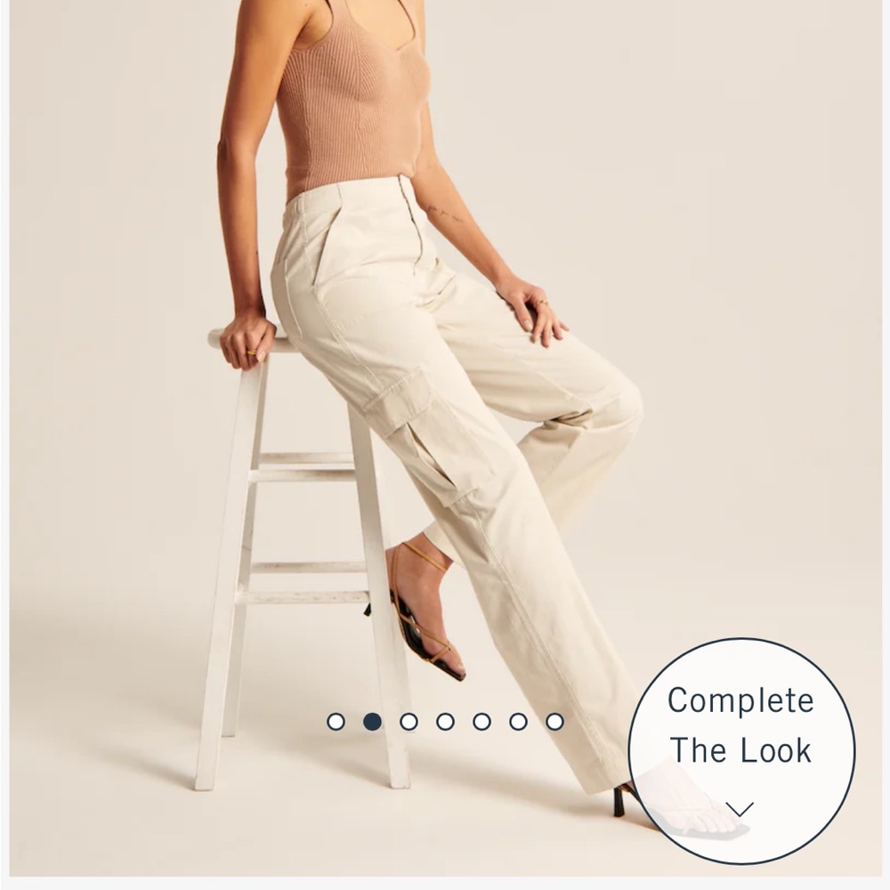 ABERCROMBIE CARGO PANTS CREAM
